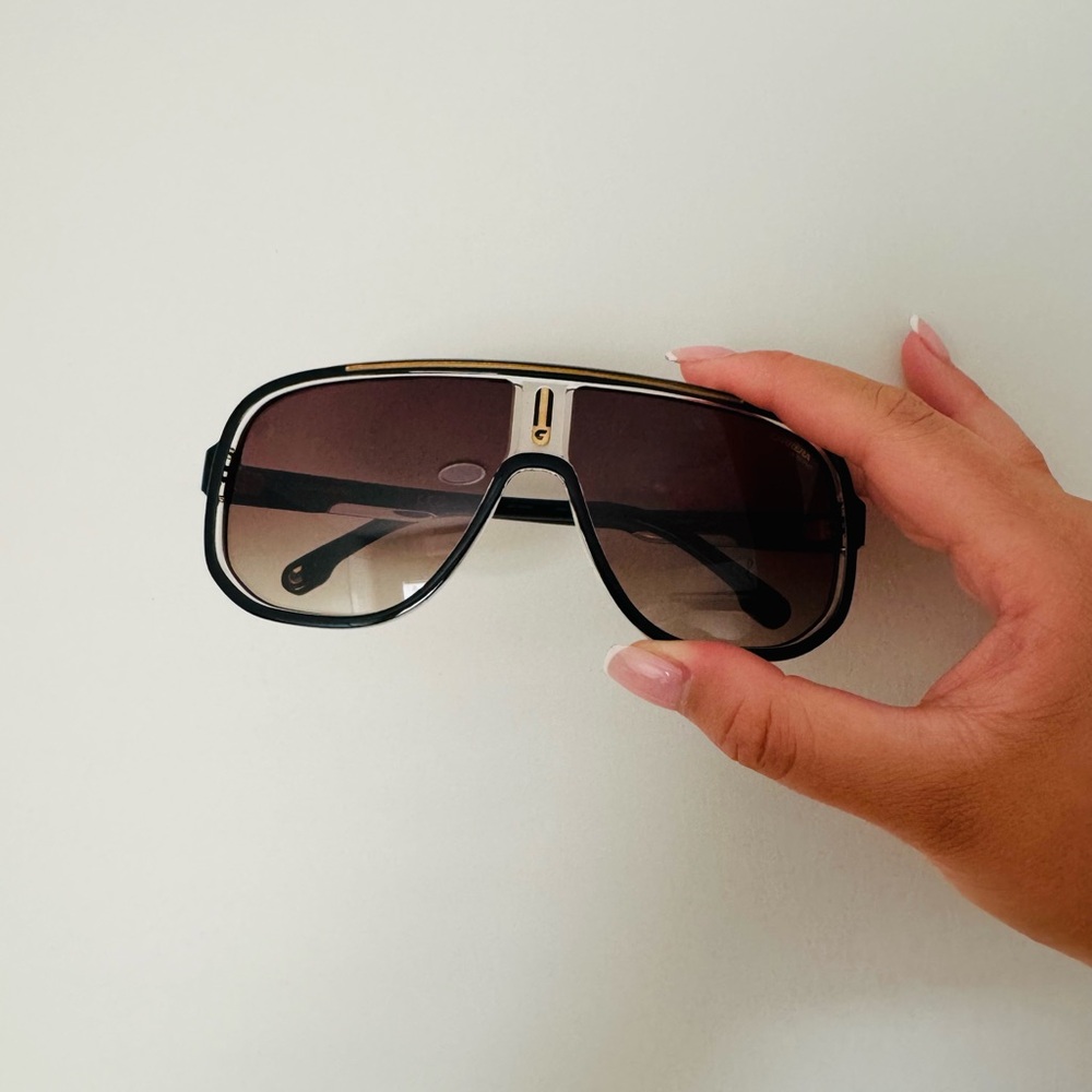 Carrera 63mm Oversize Rectangle Navigator Sunglasses blk/brwn